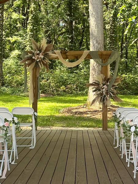 Chapelview Wedding and Event Venue LLC