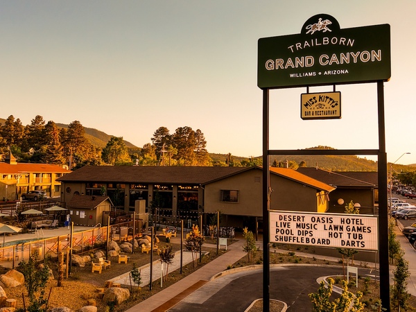 Trailborn Grand Canyon