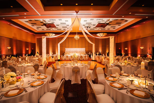 Embassy Suites by Hilton East Peoria Riverfront Hotel & Conference Center