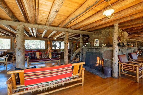 The Meeker Park Lodge