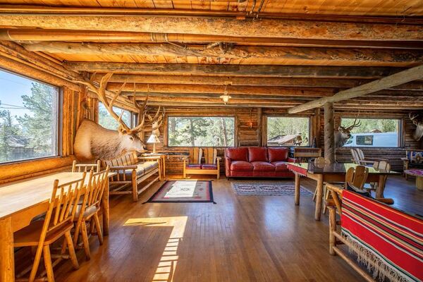 The Meeker Park Lodge