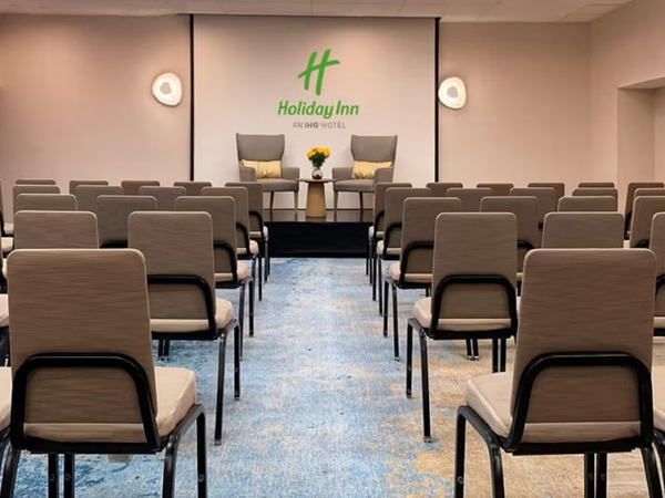 Holiday Inn Los Angeles LAX Airport