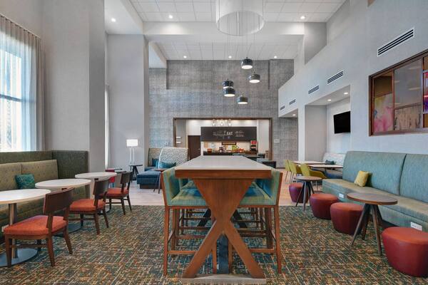 Hampton Inn & Suites Middleburg