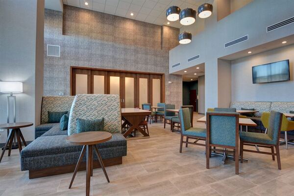 Hampton Inn & Suites Middleburg