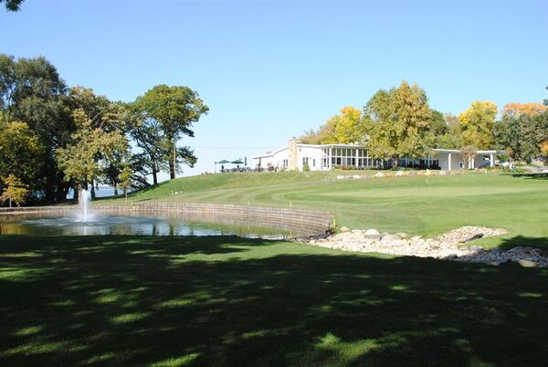 Stoughton Country Club