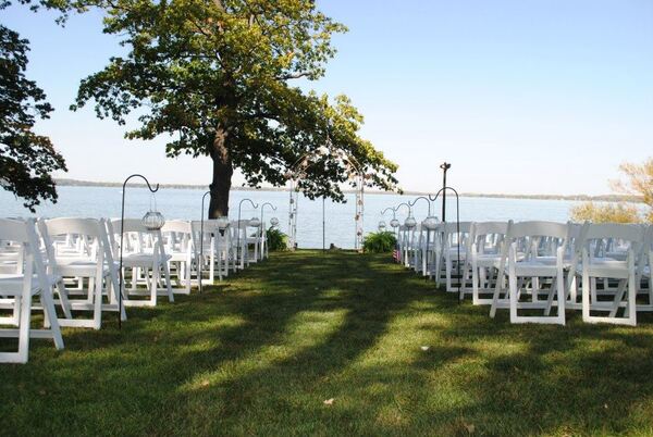 Stoughton Country Club