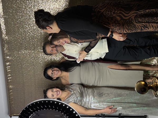 Palasay Momentos - Photo Booth Rentals