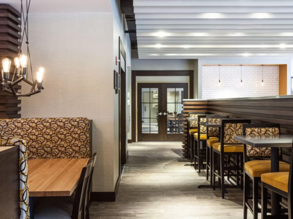 Holiday Inn Chicago North Evanston