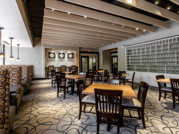 Holiday Inn Chicago North Evanston