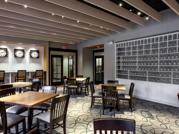 Holiday Inn Chicago North Evanston