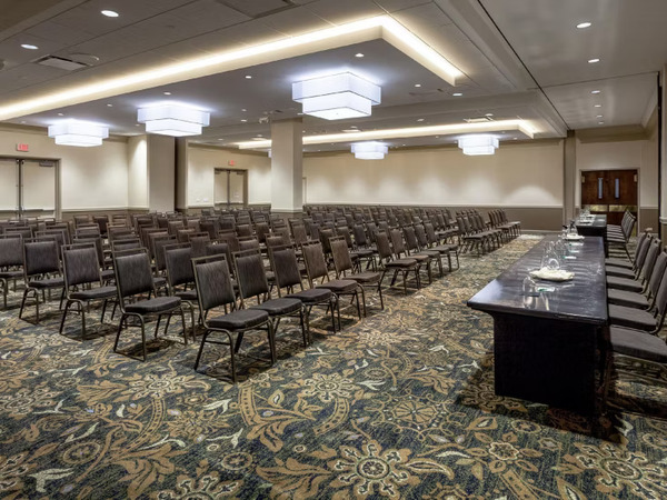 Holiday Inn Chicago North Evanston