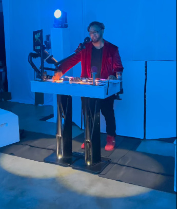 Wood Wayz Entertainment LLC