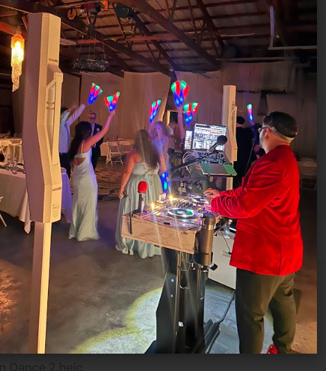 Wood Wayz Entertainment LLC