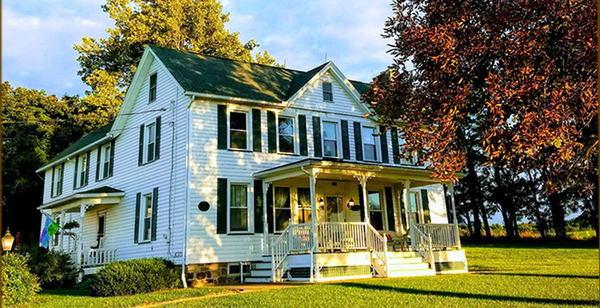 The Farmhouse at Kindred Ground