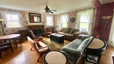 The Farmhouse at Kindred Ground