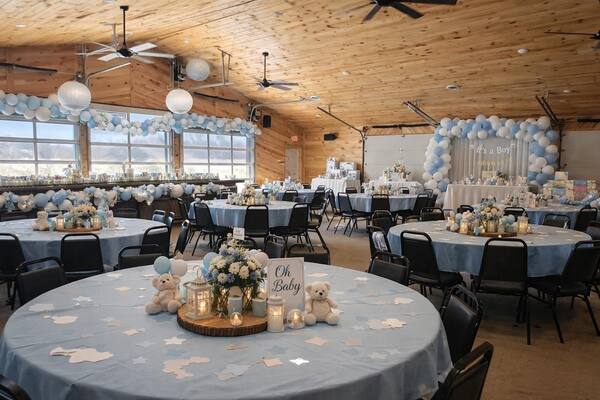 Alaskan Dining & Venue