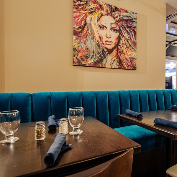 80 PROOF / Barracuda Bistro & Bar