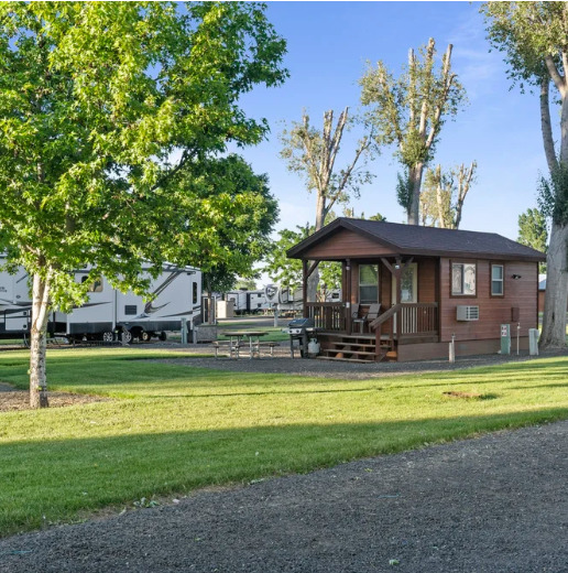 O’Sullivan Sportsman Resort