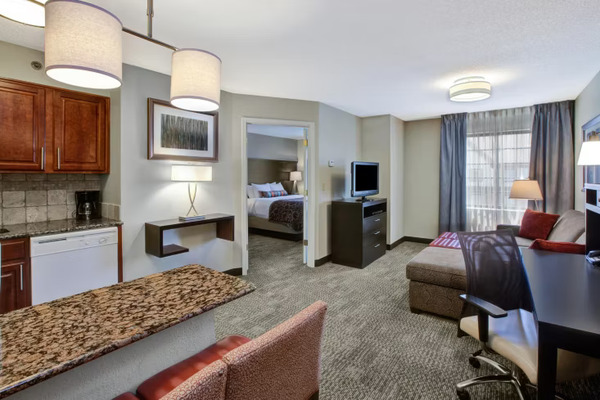 Staybridge Suites Louisville-East