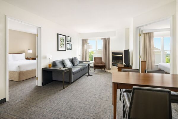 Residence Inn Des Moines West at Jordan Creek Town Center