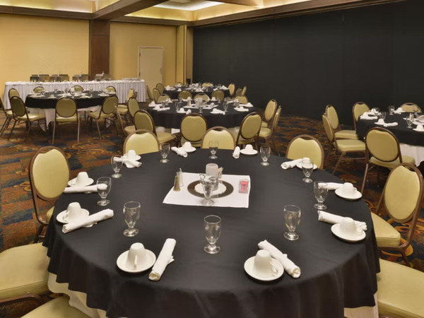 Holiday Inn Great Falls Convention Center