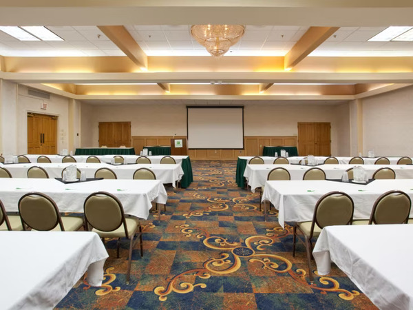 Holiday Inn Great Falls Convention Center