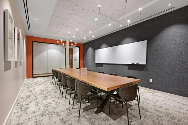 Common Desk - West End