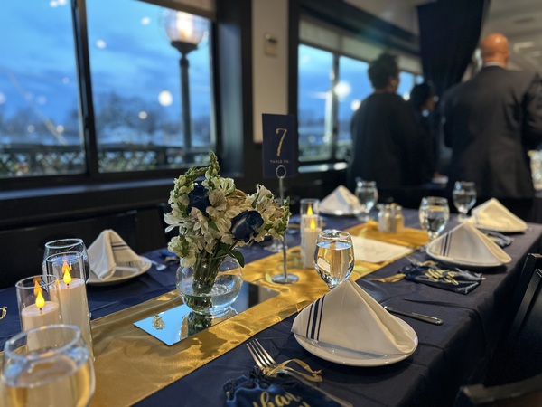 Kenny’s on the Water