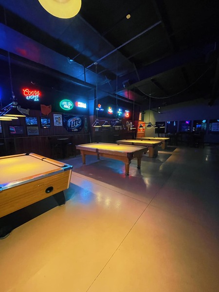 Greenies Sports Grill & Bar