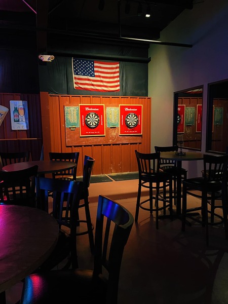 Greenies Sports Grill & Bar