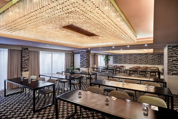 The Jay, Autograph Collection