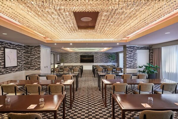 The Jay, Autograph Collection