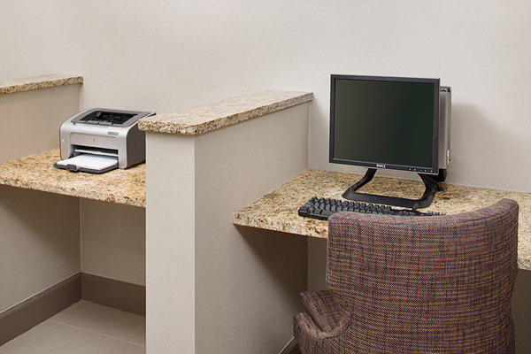 Residence Inn Detroit Livonia