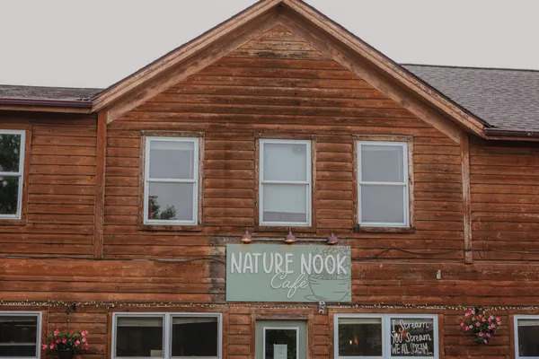 Nature Nook Cafe