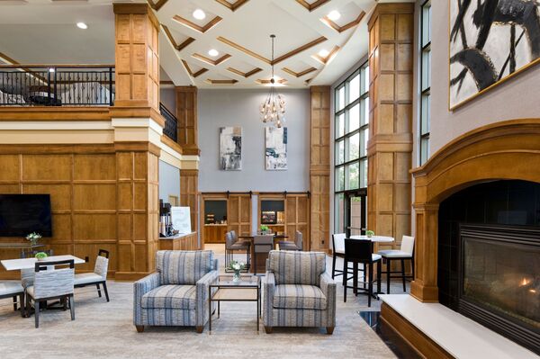 ClubHouse Hotel & Suites Sioux Falls