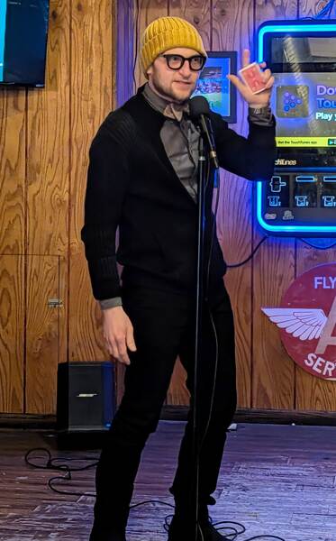 Ethan Gordon - Magician