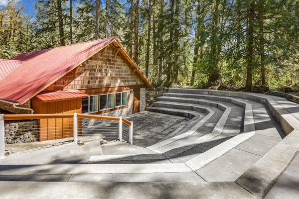 Cherry Creek Falls Event Center