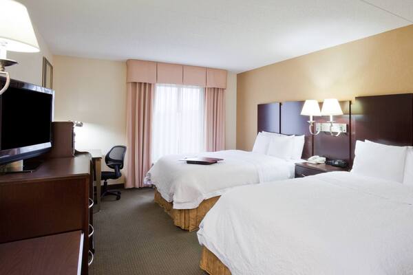 Hampton Inn & Suites Lino Lakes