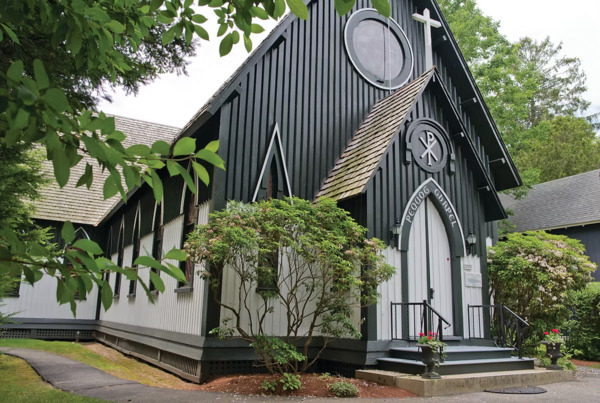 Pequot Chapel