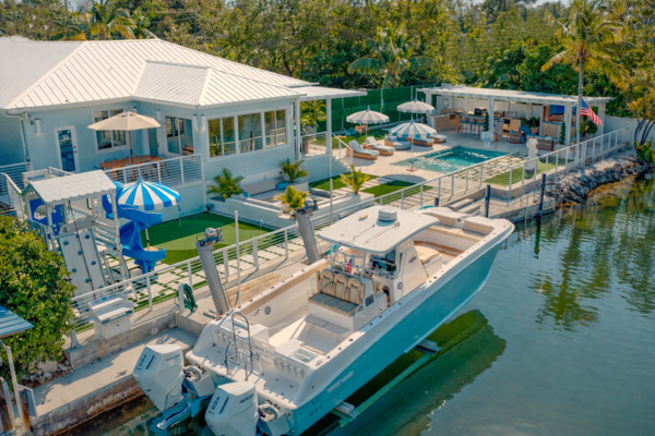 Casa Azul Luxury Waterfront Paradise