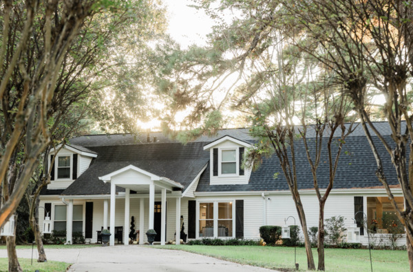 Ella's Garden Wedding & Event Venue