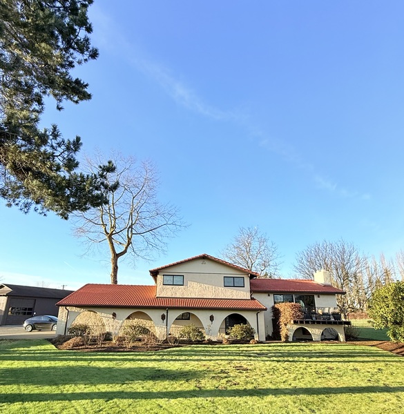 Villa Mt. Rainier