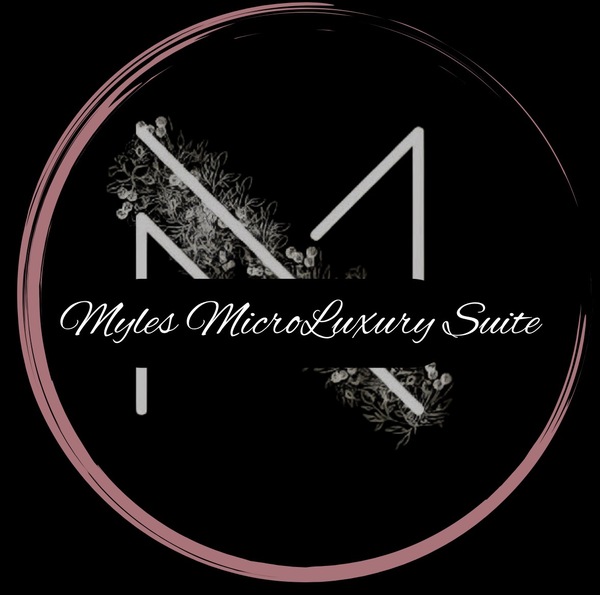 Myles MicroLuxury Suite