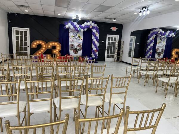 Honey Beeyond Studio - HTX