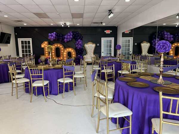 Honey Beeyond Studio - HTX