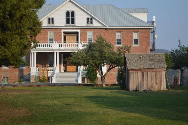 St. Mary's Art Center