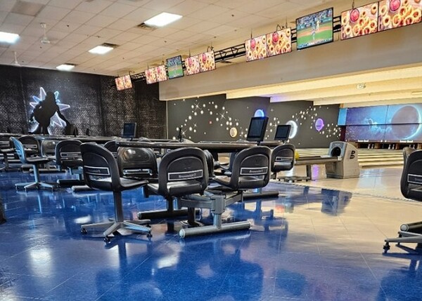 Lunar Bowl & The Blue Moon