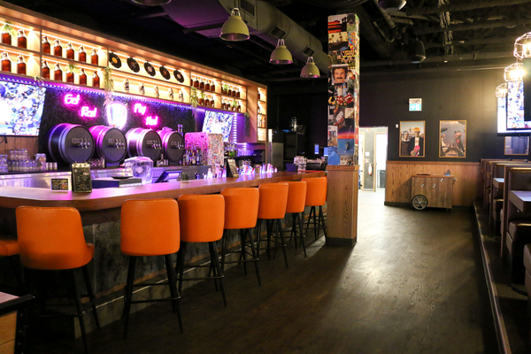 The Banquet Bar - Mahogany