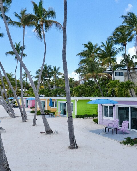 La Siesta Resort & Villas