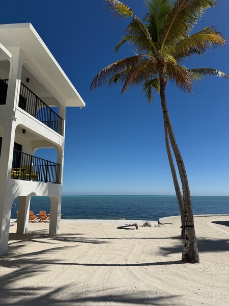 La Siesta Resort & Villas